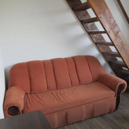 Sveciu Namai Tuopa, Apartment