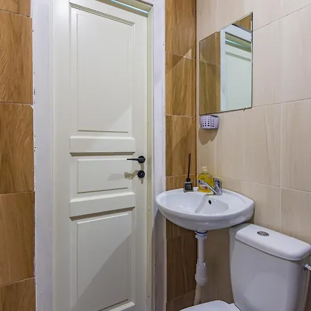 Sveciu Namai Tuopa, * Παλάγκα