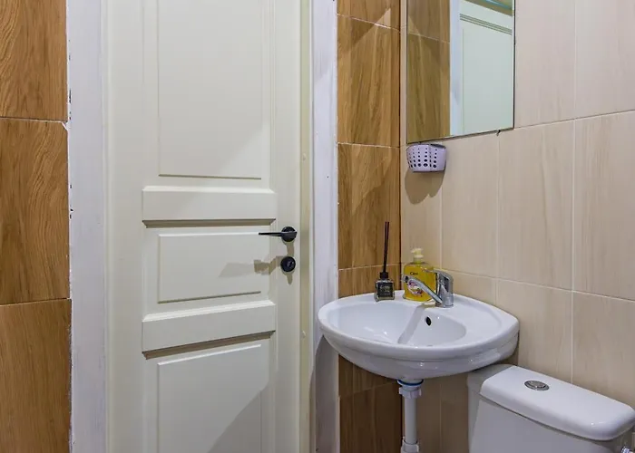 Sveciu Namai Tuopa, * Παλάγκα